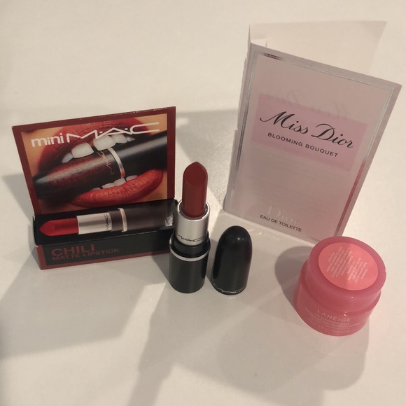 MAC Cosmetics Other - 💕Beauty lot💕